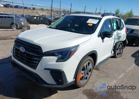 2023 Subaru Ascent Onyx Edition Limited 7-Passenger z USA, uszkodzony, nr VIN 4S4WMAKD3P3408923